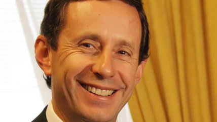   De Gregorio estima que Chile seguirá creciendo pese a la crisis 