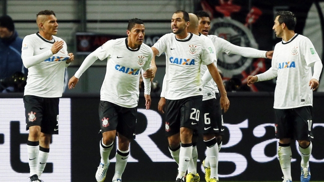 Corinthians se instaló en la final del Mundial gracias a Paolo Guerrero Corinthians se instaló en la final del Mundial gracias a Paolo Guerrero
