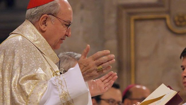 Errázuriz y NYT: Es sabido que no le tienen mucho cariño a la Iglesia