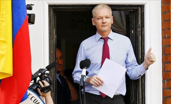 Assange pidió a EE.UU. que deje 