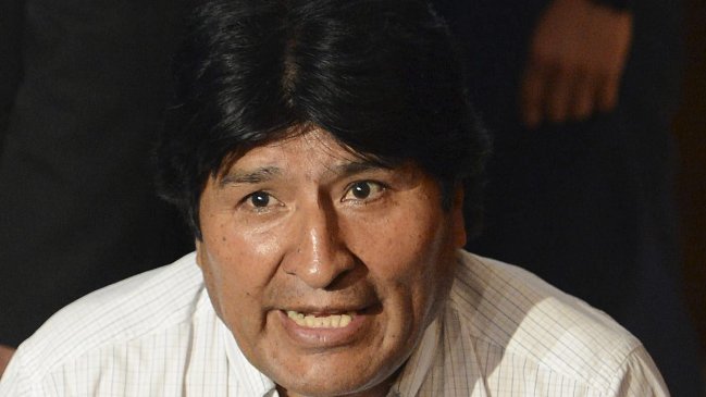 Avión de Evo Morales abandonó Viena tras escala forzosa de 13 horas