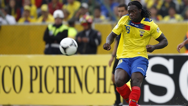 Antonio Valencia y Felipe Caicedo destacan en nómina de Ecuador para enfrentar a Uruguay y Chile Antonio Valencia y Felipe Caicedo destacan en nómina de Ecuador para enfrentar a Uruguay y Chile