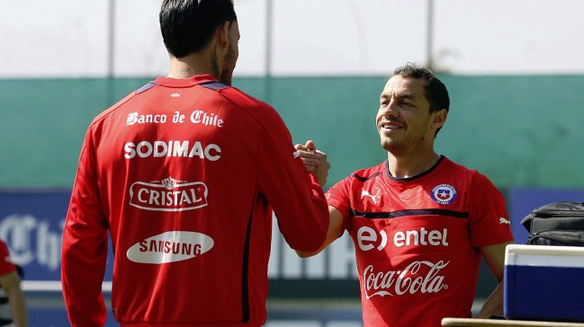 Selección chilena practicó con Marcelo Díaz aún en duda Selección chilena practicó con Marcelo Díaz aún en duda