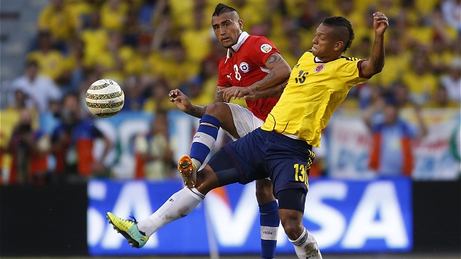 Chile fue incapaz de sellar un triunfo y vio a Colombia celebrar su paso al Mundial Chile fue incapaz de sellar un triunfo y vio a Colombia celebrar su paso al Mundial