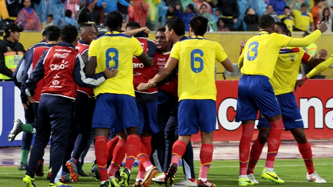 Ecuador arribó a Santiago para crucial cotejo por las Clasificatorias rumbo a Brasil 2014 Ecuador arribó a Santiago para crucial cotejo por las Clasificatorias rumbo a Brasil 2014