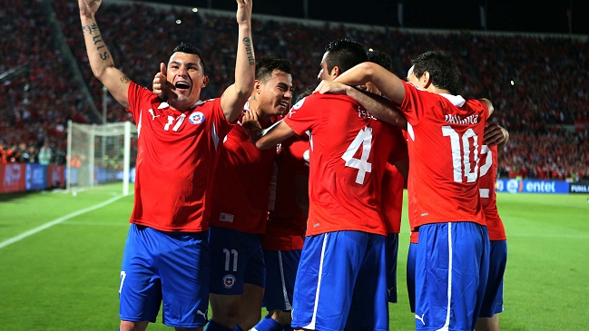 Chile batió a un duro Ecuador y conquistó el ansiado cupo a Brasil 2014 Chile batió a un duro Ecuador y conquistó el ansiado cupo a Brasil 2014