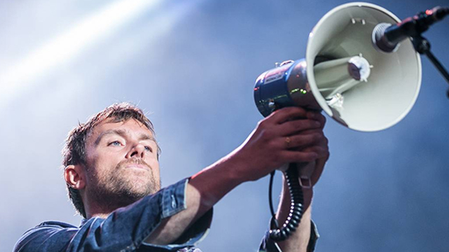 Blur convenció a sus fanáticos con debut en Chile