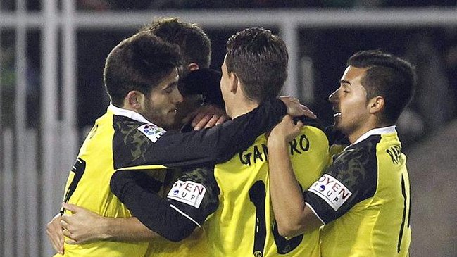 Sevilla derrotó a Racing de Santander por la Copa del Rey Sevilla derrotó a Racing de Santander por la Copa del Rey