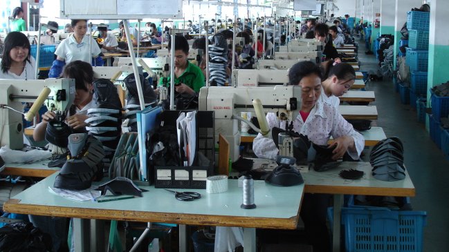 Greenpeace alerta de tóxicos en ropa infantil de 2 grandes fabricantes chinos