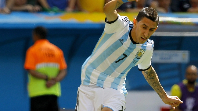 Lesión de Di María es menos grave y sólo estará al margen ante Holanda Lesión de Di María es menos grave y sólo estará al margen ante Holanda