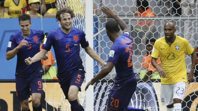 Holanda derribó a Brasil y se apropió del tercer lugar del Mundial 2014 Holanda derribó a Brasil y se apropió del tercer lugar del Mundial 2014