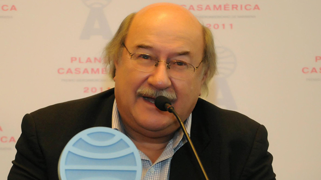 Antonio Skármeta es el nuevo Premio Nacional de Literatura