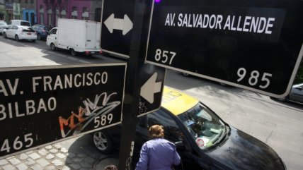   Intervención simbólica rebautiza avenida Salvador como Salvador Allende 