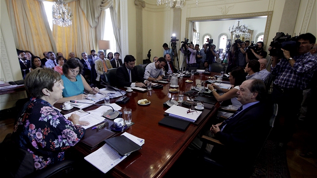 Providencia aprobó nueva ordenanza que flexibiliza horarios de venta de alcohol