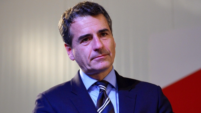 Velasco por caso Penta: Mi relación tiene que ver con asuntos profesionales, no políticos