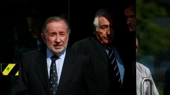 Defensa de Jovino Novoa declinó apelar por rechazo a cambio de tribunal Defensa de Jovino Novoa declinó apelar por rechazo a cambio de tribunal