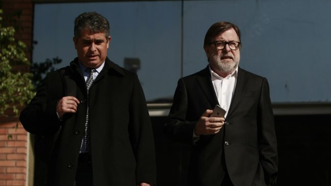 Director ejecutivo de Chilevisión declaró como imputado en el caso SQM
