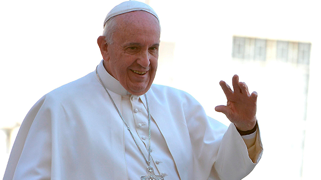 Papa por obispo Barros: 