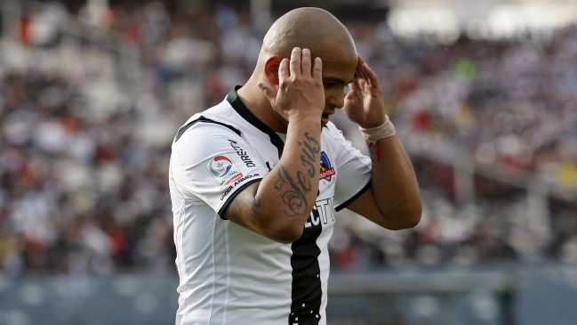Humberto Suazo fue separado del plantel de Colo Colo tras desencuentro con Sierra