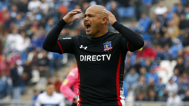 Humberto Suazo fue desvinculado de Colo Colo