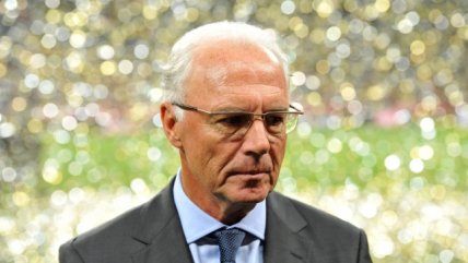 Beckenbauer asumió un 