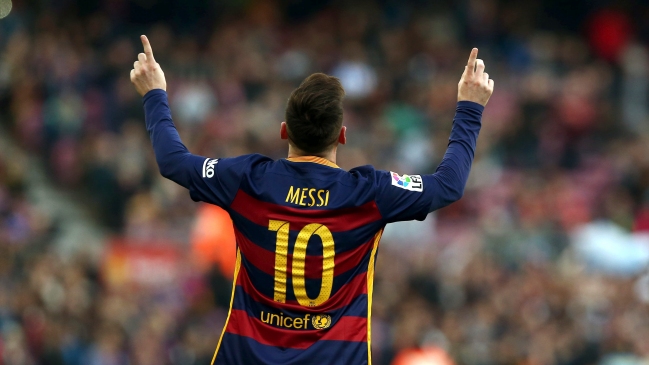 Lionel Messi quedó fuera del encuentro ante Guangzhou Evergrande por un cólico renal Lionel Messi quedó fuera del encuentro ante Guangzhou Evergrande por un cólico renal