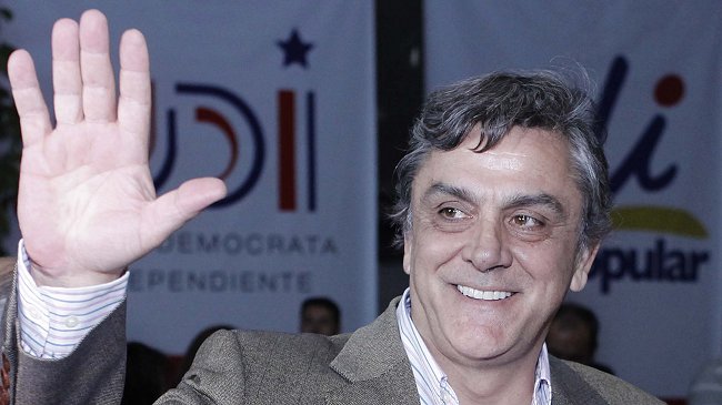 Fiscalía entregará al CDE los mails de Pablo Longueira a Patricio Contesse Fiscalía entregará al CDE los mails de Pablo Longueira a Patricio Contesse