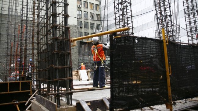 Imacec de enero creció 0,3 por ciento
