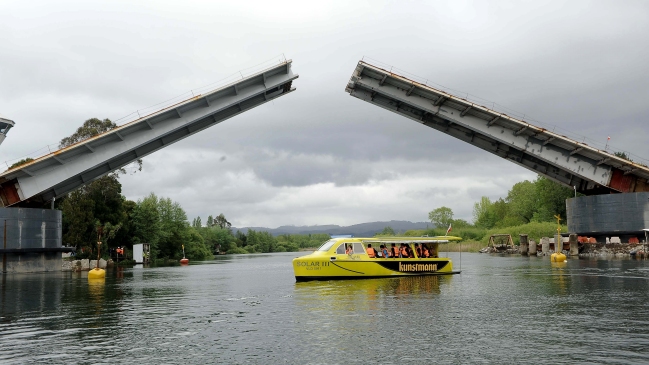 Municipio de Valdivia anunció acciones legales por puente Cau Cau