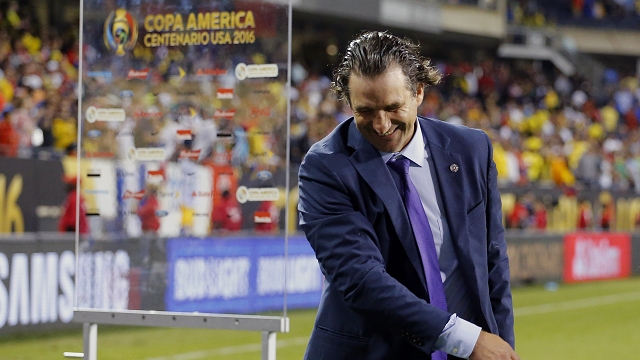 Pizzi: Llegamos fuertes a la final con Argentina, que será un partido distinto Pizzi: Llegamos fuertes a la final con Argentina, que será un partido distinto