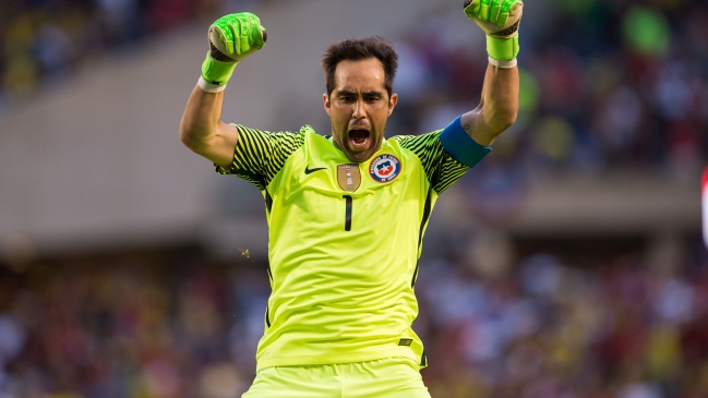 Claudio Bravo: Argentina es un rival respetable con grandes jugadores Claudio Bravo: Argentina es un rival respetable con grandes jugadores