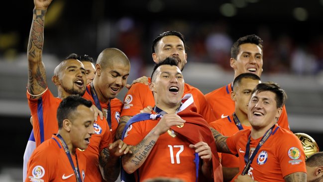 La colección de relatos de la definición que coronó a Chile como bicampeón de América La colección de relatos de la definición que coronó a Chile como bicampeón de América