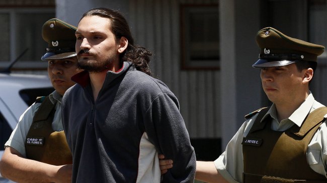 Joven que golpeó a Álvaro Corbalán está prófugo Joven que golpeó a Álvaro Corbalán está prófugo