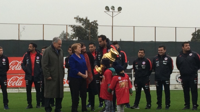 Presidenta visitó a los bicampeones de América: Tienen una mentalidad ganadora a toda prueba Presidenta visitó a los bicampeones de América: Tienen una mentalidad ganadora a toda prueba