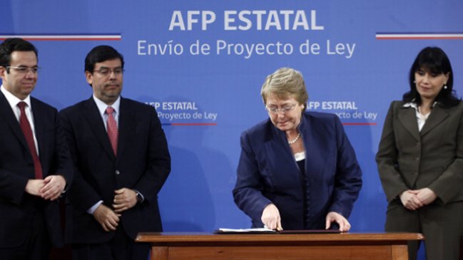 AFP estatal: A un día de ponerle urgencia simple, el Gobierno decidió retirarla