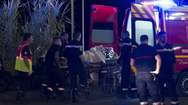 Aumentan a 84 los muertos tras atentado en Niza