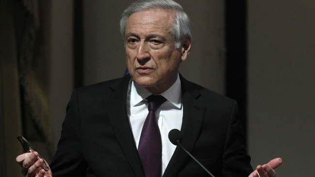 Canciller criticó visita de su par boliviano: Debe 