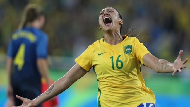 Brasil goleó a Suecia en la segunda fecha del fútbol femenino en Río Brasil goleó a Suecia en la segunda fecha del fútbol femenino en Río