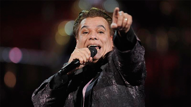 Murió a los 66 años el astro mexicano Juan Gabriel