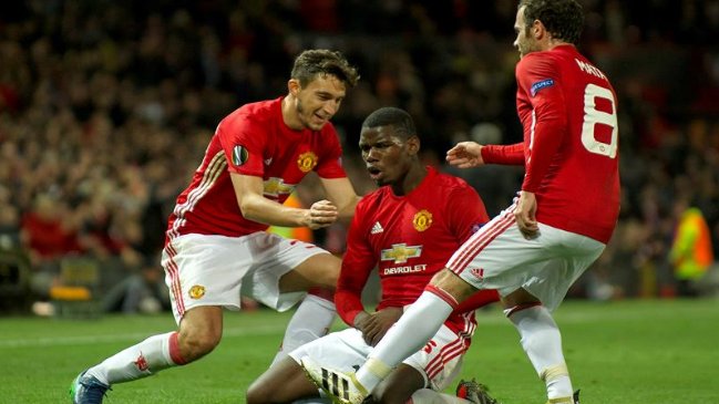 Manchester United goleó a Fenerbache y es líder del grupo A de la Europa League Manchester United goleó a Fenerbache y es líder del grupo A de la Europa League
