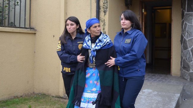 Tribunal rebajó medida cautelar a la machi Francisca Linconao