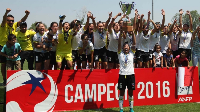 Colo Colo ganó el Superclásico y clasificó a la próxima Copa Libertadores Femenina Colo Colo ganó el Superclásico y clasificó a la próxima Copa Libertadores Femenina