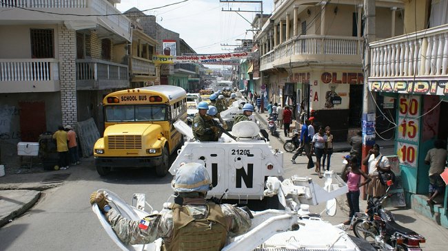 Luego de 13 años, Chile alista el retiro de sus tropas de Haití