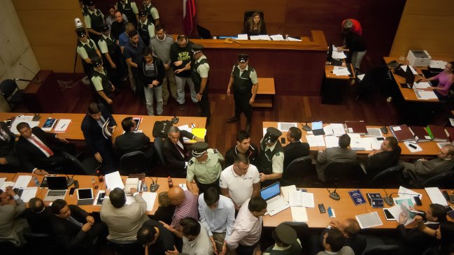 Declaran ilegal detención de carabineros acusados de fraude