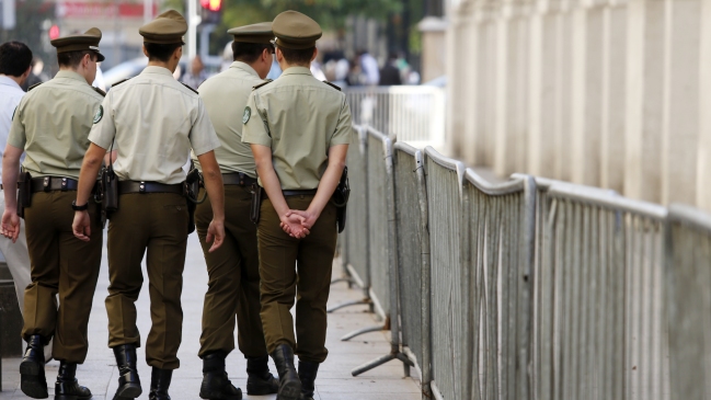 Fraude en Carabineros: Fiscalía pidió adelantar formalización de otros 15 funcionarios Fraude en Carabineros: Fiscalía pidió adelantar formalización de otros 15 funcionarios