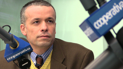   Óscar Landerretche: 