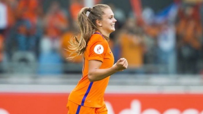 Lieke Martens, la nueva figura de FC Barcelona que fue elegida la mejor jugadora de Europa Lieke Martens, la nueva figura de FC Barcelona que fue elegida la mejor jugadora de Europa