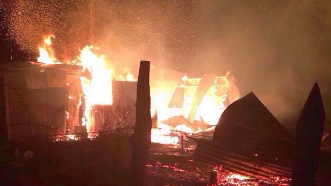 Gobierno presentará querellas tras ataque a tres iglesias en La Araucanía