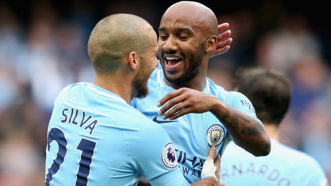 Manchester City demolió a Crystal Palace y sigue en la cima de la Premier League Manchester City demolió a Crystal Palace y sigue en la cima de la Premier League