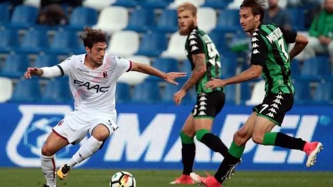 Bologna de Erick Pulgar superó en la agonía a Sassuolo por la Serie A